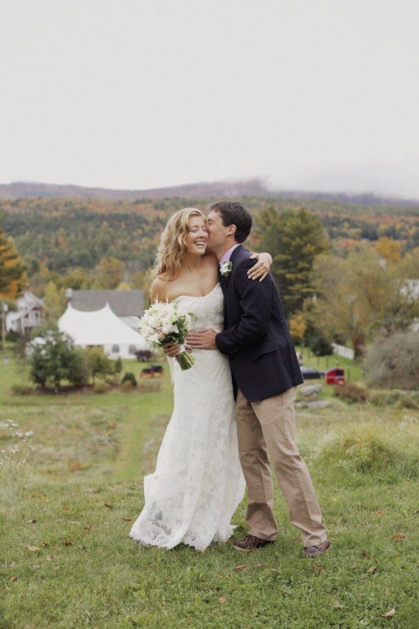 wedding photo by Michele M. Waite, Seattle, Washington wedding photographer | via junebugweddings.com