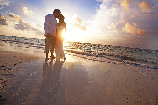 wedding photo by Elizabeth Media - Mexico wedding photographer | via junebugweddings.com