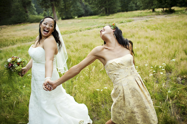 wedding photo by Mark Janzen Photography - San Francisco, California | via junebugweddings.com