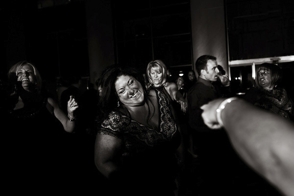 wedding photo by Scott Lewis Images, Philadelphia | via junebugweddings.com