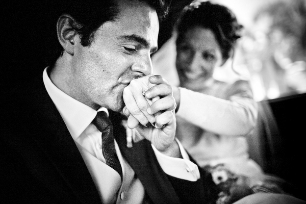 wedding photo by Twin Lens, New Mexico wedding photographers | via junebugweddings.com