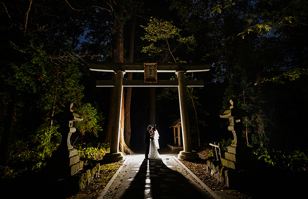 wedding photo by 37 Frames Photography - Tokyo, Japan wedding photographer | via junebugweddings.com (15)