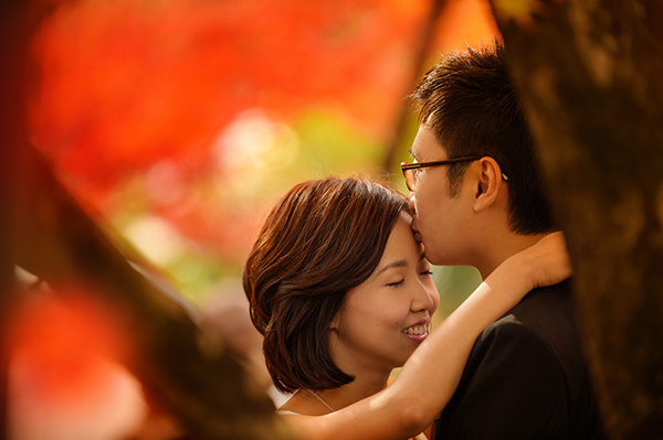 wedding photo by 37 Frames Photography - Tokyo, Japan wedding photographer | via junebugweddings.com