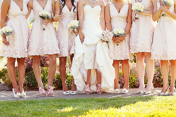 wedding photo by Heather Elizabeth Photography | via junebugweddings.com