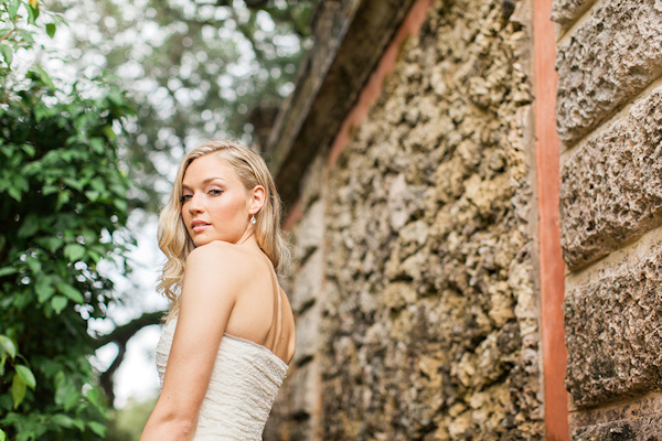 wedding photo by Elaine Palladino Photography | via junebugweddings.com