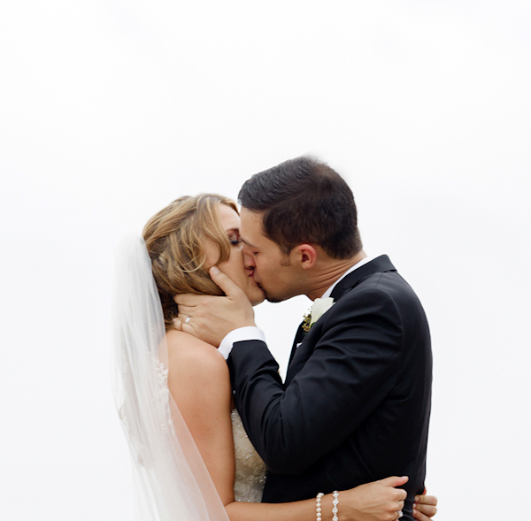 wedding photo by Elaine Palladino Photography | via junebugweddings.com