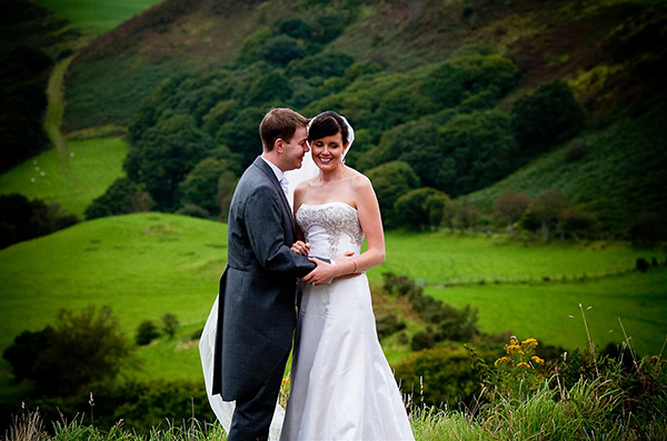 Wedding Photo by Chris Barroccu Photography | via Junebugweddings.com