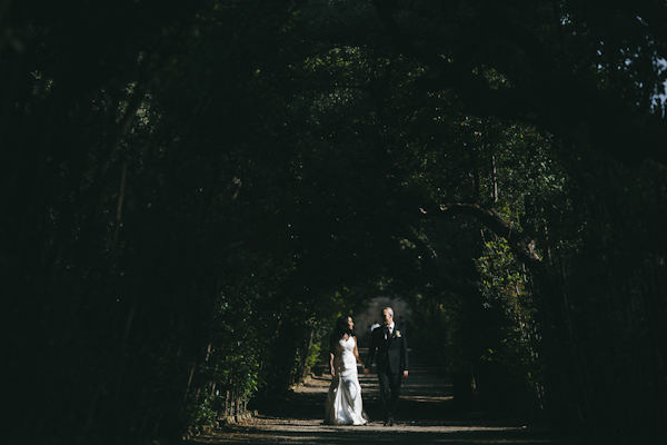 wedding photo by Alessandro and Veronica Roncaglione | via junebugweddings.com