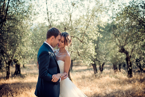 Interview with Riccardo Pieri Photography | Junebug Weddings