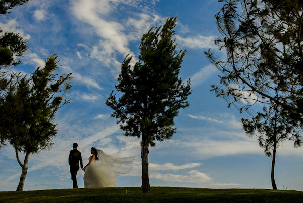  wedding photo by Daniel Diaz Photographer | via junebugweddings.com (24)