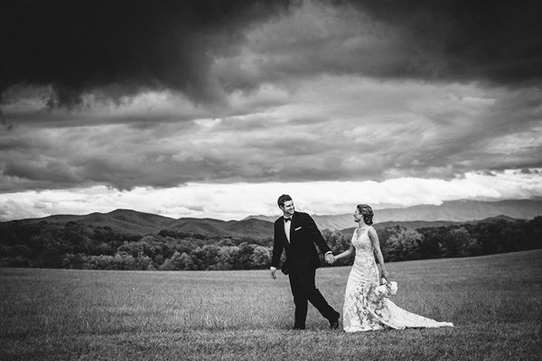 Dixie Pixel Photographer Spotlight Interview - Junebug Weddings