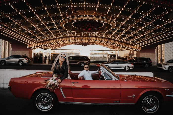 Las Vegas elopement photo Corvette convertible 